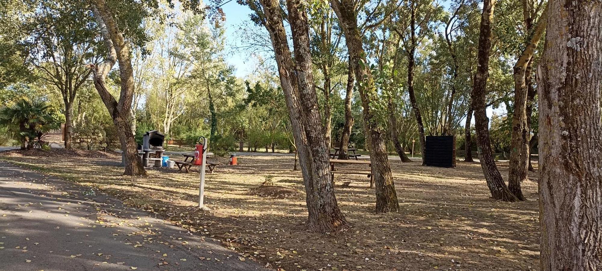 Mobilhome L'Oasis Camping Le Clos Cottet Angles  Zewnętrze zdjęcie