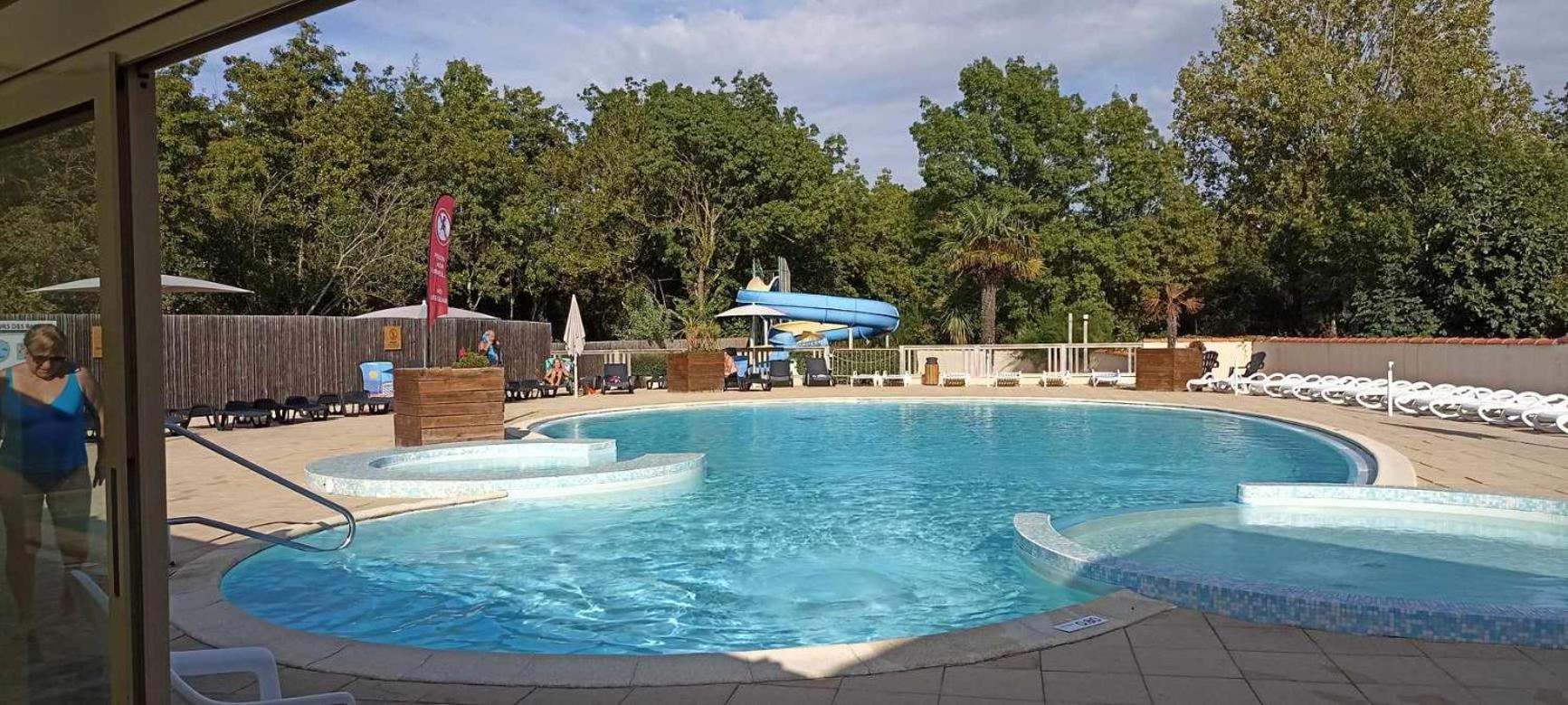 Mobilhome L'Oasis Camping Le Clos Cottet Angles  Zewnętrze zdjęcie