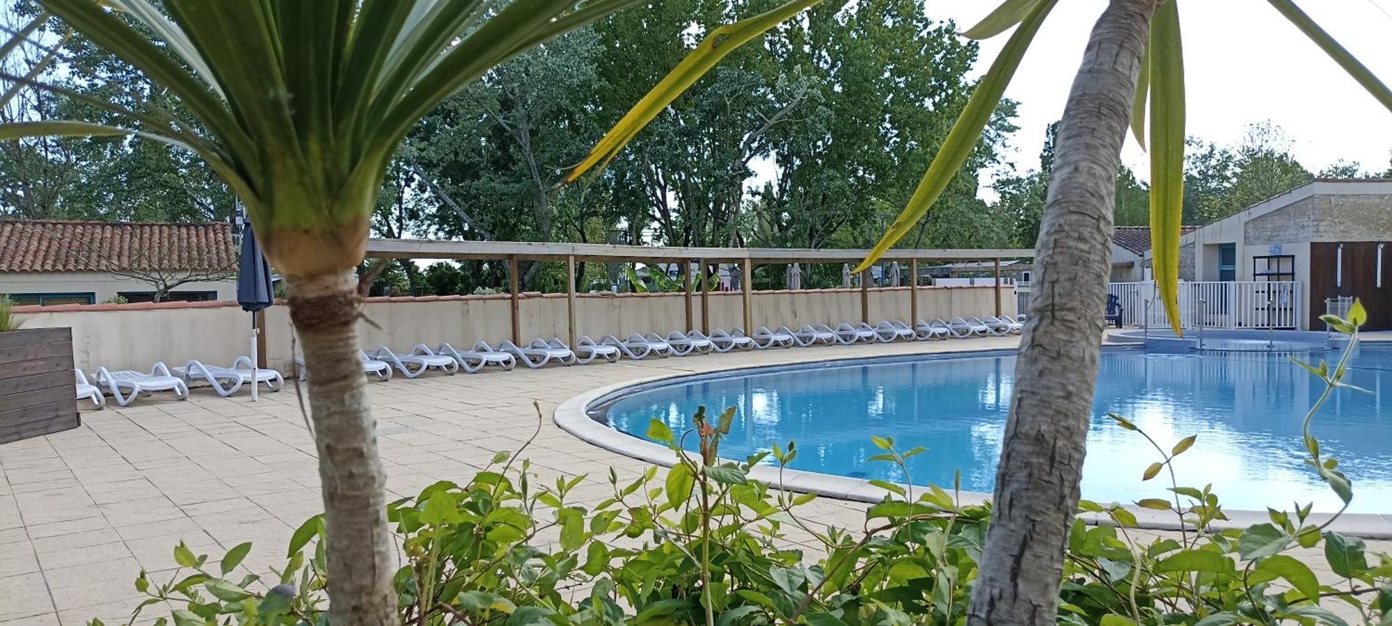 Mobilhome L'Oasis Camping Le Clos Cottet Angles  Zewnętrze zdjęcie